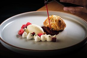 Hotel Indigo Grand Cayman by IHG