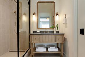 Hotel Indigo Grand Cayman by IHG