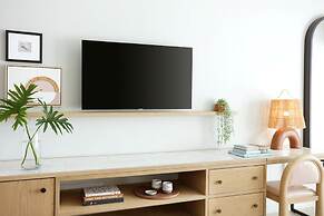 Hotel Indigo Grand Cayman by IHG