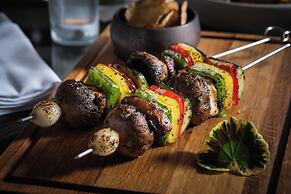 Hotel Indigo Grand Cayman by IHG