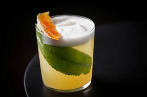 Hotel Indigo Grand Cayman by IHG