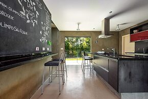 Linda chácara, aconchegante, em São Roque