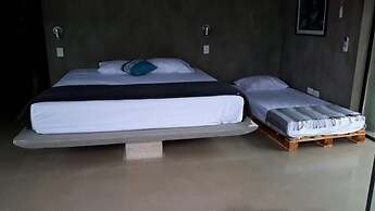 Linda chácara, aconchegante, em São Roque