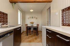 2-bedroom Franciszka Kawy 34 by Renters