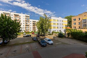 2-bedroom Franciszka Kawy 34 by Renters