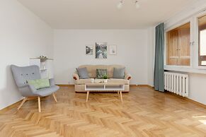 2-bedroom Franciszka Kawy 34 by Renters