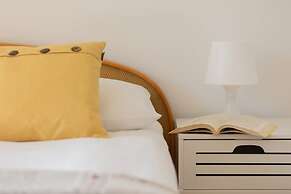 2-bedroom Franciszka Kawy 34 by Renters