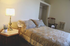 Stoner's Mansion House