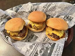 Stoner's Mansion House