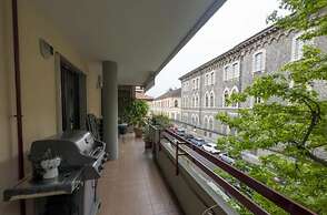 Beautiful 2-bed Apartment in Torino