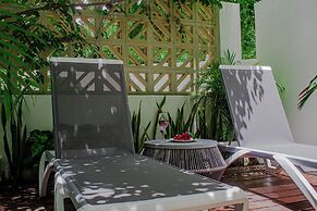 D101 Garden Pool Central Park Lagunas By Sandy Powerful