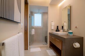 - Casa Cenizaro Six Bedroom Private Pool Family