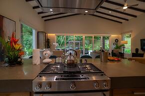 - Casa Cenizaro Six Bedroom Private Pool Family