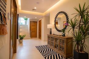 - Casa Cenizaro Six Bedroom Private Pool Family