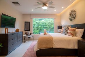 - Casa Cenizaro Six Bedroom Private Pool Family