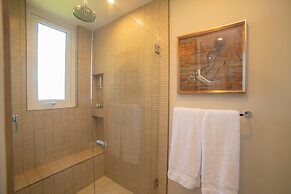 Miramar 2D -3 Bedr 3 Bath Ocean View