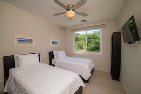 Miramar 2D -3 Bedr 3 Bath Ocean View