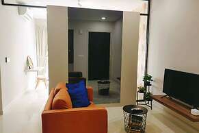 Datum Jelatek by Plush