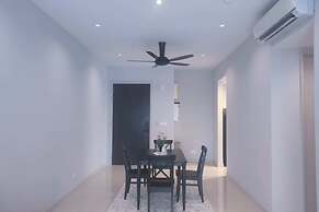 Datum Jelatek by Plush