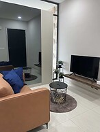 Datum Jelatek by Plush