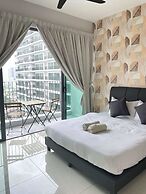 Datum Jelatek by Plush