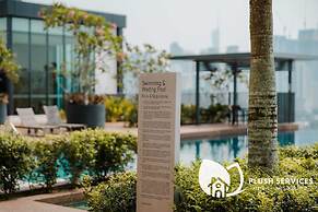 Datum Jelatek by Plush