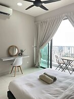 Datum Jelatek by Plush