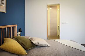 Printhouse Boutique STU10 by Sea N' Rent