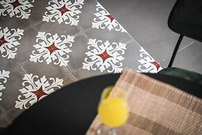 Printhouse Boutique STU10 by Sea N' Rent