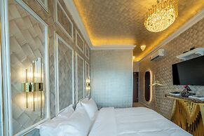 Ritz Residence @ Imago Mall Loft B