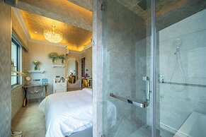 Ritz Residence @ Imago Mall Loft B