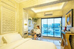 Ritz Residence @ Imago Mall Loft B