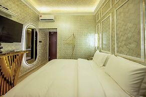 Ritz Residence @ Imago Mall Loft B