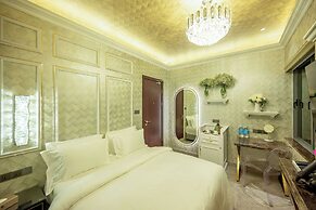 Ritz Residence @ Imago Mall Loft B