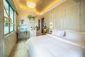 Ritz Residence @ Imago Mall Loft B