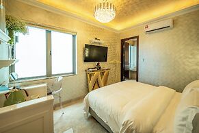 Ritz Residence @ Imago Mall Loft B