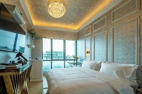 Ritz Residence @ Imago Mall Loft B