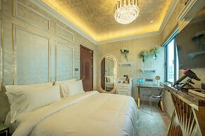 Ritz Residence @ Imago Mall Loft B