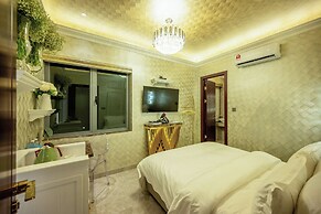 Ritz Residence @ Imago Mall Loft B