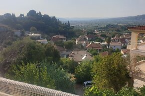 Yiannis' Maizonette Ancient Olympia