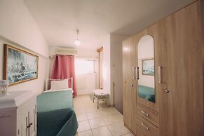 Yiannis' Maizonette Ancient Olympia