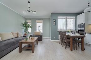 Elegant Wroclaw Apartment by Renters