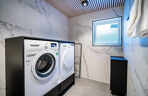 Enter Tromsø Luxury Villa