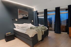 Enter Tromsø Luxury Villa