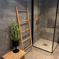 Enter Tromsø Luxury Villa