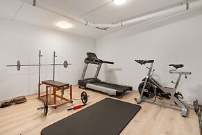 Enter Tromsø Luxury Villa