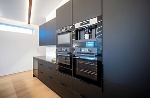 Enter Tromsø Luxury Villa