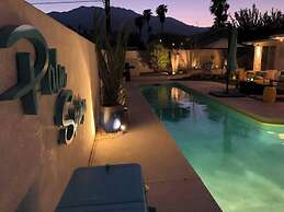 Amarillo House - Luxury Home With Pool Spa