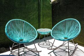 Mid-century Gem w Secret 4th Bedroom Near Downtown