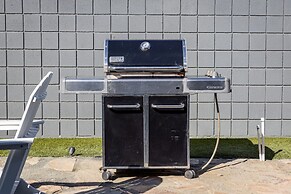 The Desert Xscape Pool Views